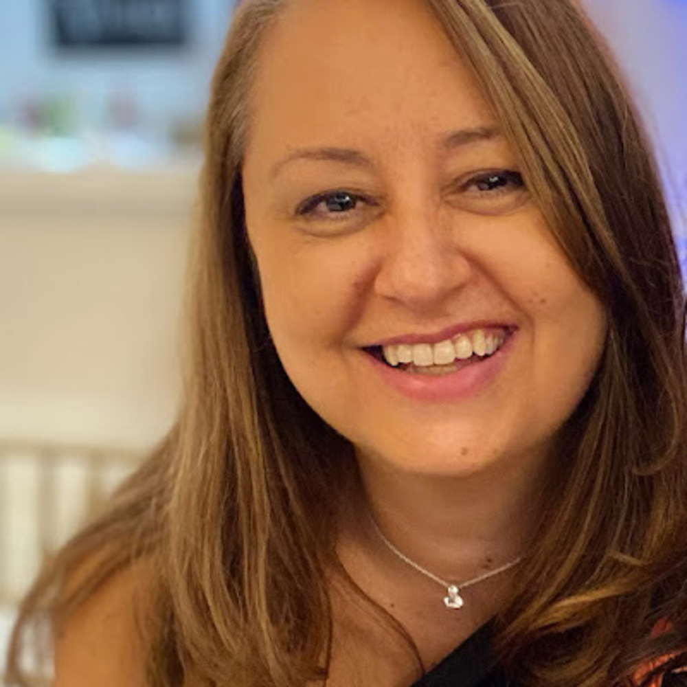 Meet your Posher, Yula